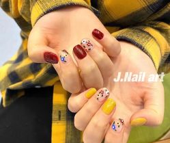 -LILY NAILS美甲美睫