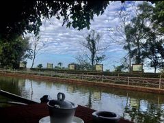 -侯臣咖啡文化村