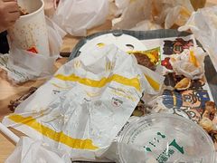 -麦当劳(民盈·国贸城店)