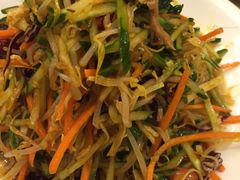 -胖太太四川麻辣排骨串(镇江路分店)