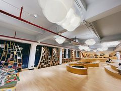 -新华书店(解放路店)