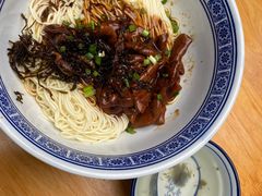 -沪西老弄堂面馆(定西路店)