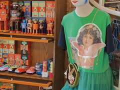 -恋物百货商店(华侨城店)