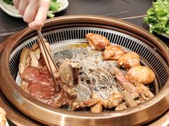 -梨花甄选自助烤肉(小寨原力场店)