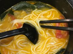 -蒙自源米线大王(东站店)