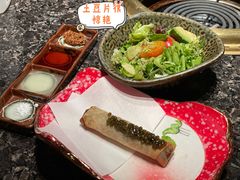 和牛鸭肝松露春卷佐鱼子酱-老乾杯和牛烧肉(王府中环店)