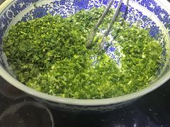 香菜-陇上全荟兰州传统牛肉面(延吉路店)