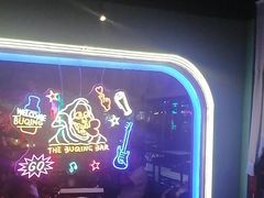 -路边边.炒菜烧烤.音乐餐厅(良乡长虹店)