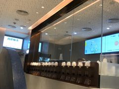 -喜茶(北京华贸购物中心店)