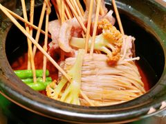 瓦罐串串香-周家二小姐的菜(丹阳店)