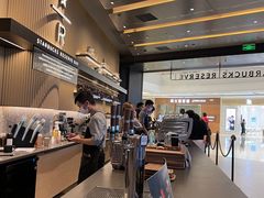 -星巴克臻选(上海合生汇1F店)