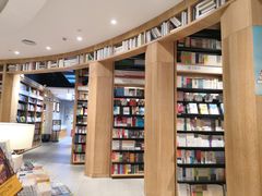 -覔书店(壹方城店)