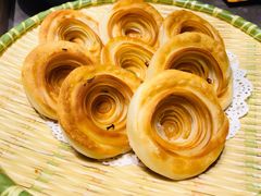 老济南油旋-闫府私房菜·百年鲁菜(恒隆店)