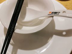 -爱碗亭·鲜炒湖南菜(壹城中心店)