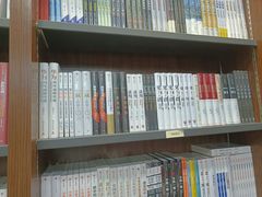 -新华书店(民主西路店)