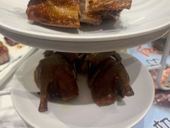 烤乳鸽-粤小馆(天安云谷店)
