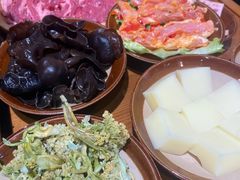 -黔有有贵州酸汤夺夺粉火锅(五味十字店)