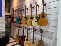 -海音琴行雅马哈钢琴·海伦·施特劳斯(金沙店)