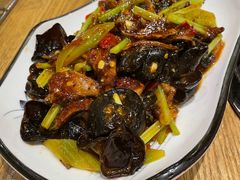 -盛宏鑫·四川鲜鱼馆(一元路店)
