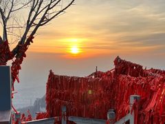 -抱犊寨风景区