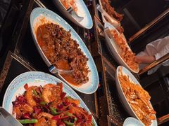 -雍容荟帝王蟹活龙虾展台自助(IFS黑金店)