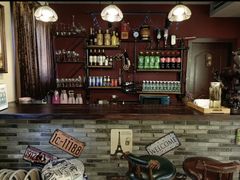 -小草屋轰趴馆别墅派对新场团建家庭聚会