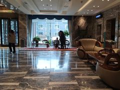 -弘安丽水温泉酒店