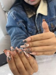 -斯馨·健康美甲美睫