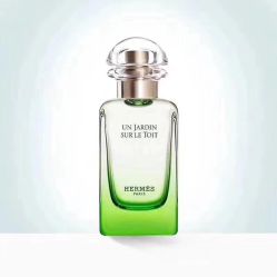 -斐尔国际皮肤管理中心