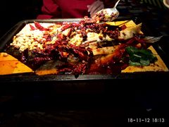 重庆豆花烤鱼-探鱼·鲜青椒爽麻烤鱼(领展购物广场店)