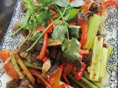 -乐山食古香跷脚牛肉