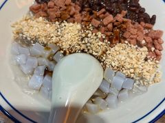 -滴水·湘逢(南汇大学城生活广场店)