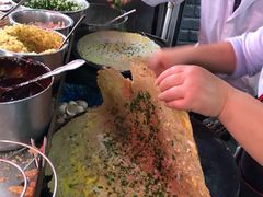 -正宗杂粮煎饼香软鸡蛋饼