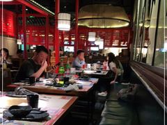 -新哥老官·畅吃123·美蛙世界(苏宁广场店)
