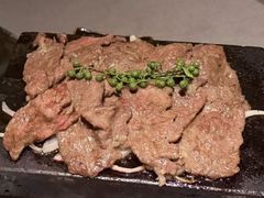 -左庭右院鲜牛肉火锅黑金店(陆家嘴中心店)