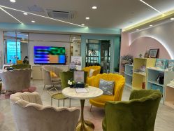 -致友月子会所(麓湖店)