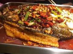 -鸣记脆皮烤鱼·海鲜烤鱼(亿合城店)