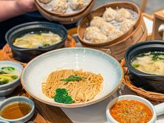 -馋三尺蟹粉小笼(人民广场店)