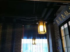 门面-东口码头·烧鸽子·鱼头泡饼·地方菜(金鹰悦城店)