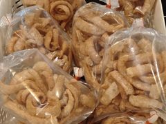 炸猪皮-通思密(CentralWorld Fl 3)