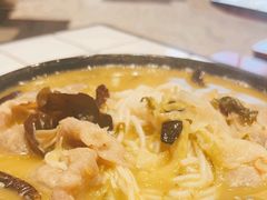 -肥汁米蘭香港米线(长宁来福士店)