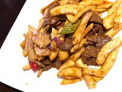 -蜈支洲岛珊瑚酒店临海阁中餐厅