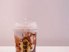 烤黑糖波波奶茶-喜茶(迪士尼小镇DP店)