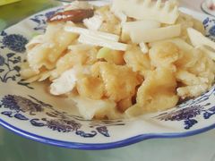 三鲜烩鱼肚-广迎居老正兴菜馆
