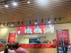 -阿润打边炉·鲜切鸡煲(华漕店)