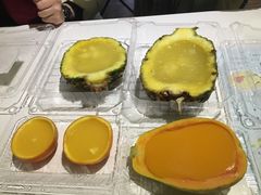 -志龙皇冠吃货椰子铺