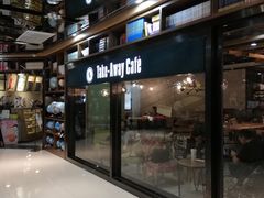 -新华书店(沙坪坝书城店)