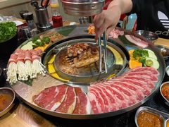 -哈哈碳都·牛肋条无限自助烤肉(宝龙店)