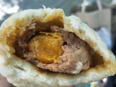 咸蛋黄超人包-老陶包子铺(南大西南村店)