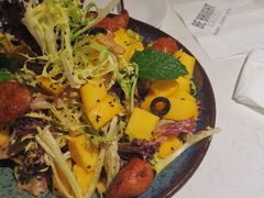 烤肉肠芒果沙拉-BE BRIGHT KITCHEN(正佳广场店)